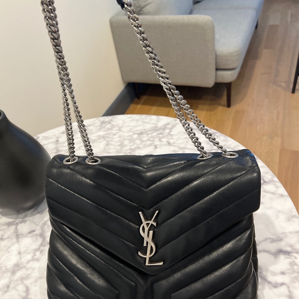 YSL LOULOU MEDIUM BLACK SILVER HARDWARE
